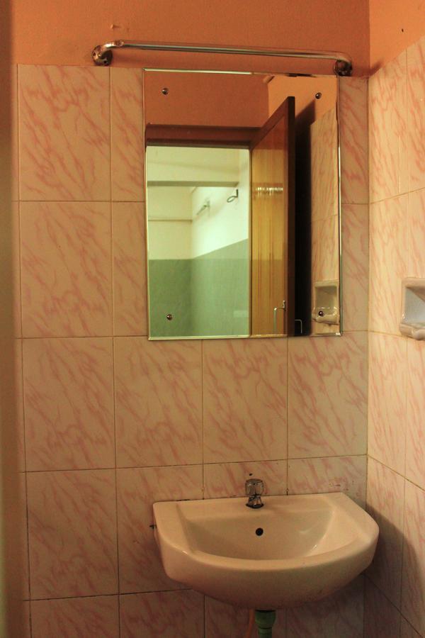 Hotel Sukhvas Thiruvananthapuram Extérieur photo