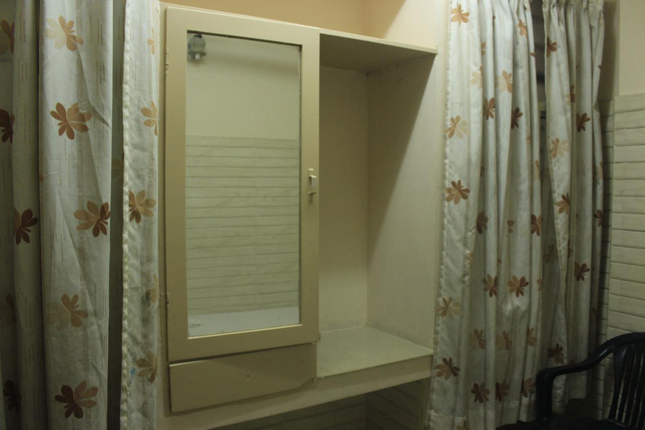 Hotel Sukhvas Thiruvananthapuram Extérieur photo