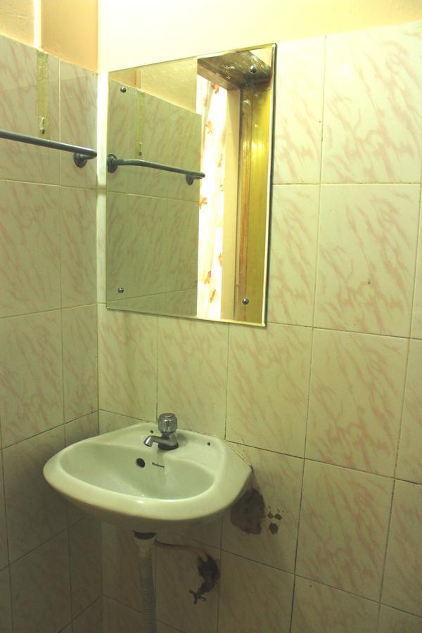 Hotel Sukhvas Thiruvananthapuram Extérieur photo